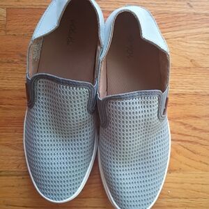 Olukai Women's Pehuea Slip-On Shoes Pale Gray  Size 9